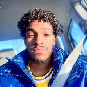 Meet your Posher, Khalid